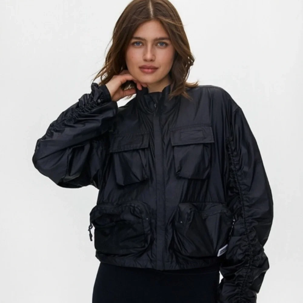 Aritzia Tna Eagle Rock Jacket Pockets Zippers Black Cargo Utility Size Small - Picture 1 of 14